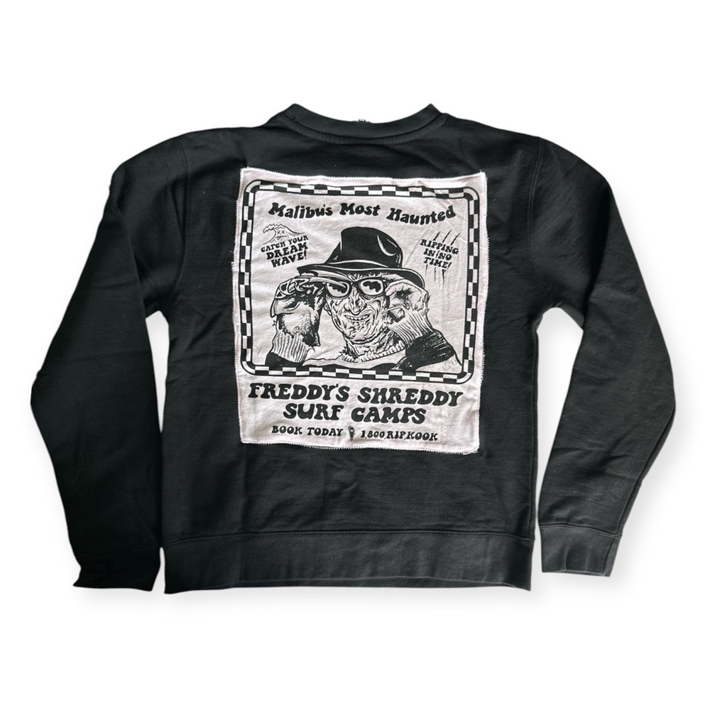 Black Crewneck Sweater with pink applique size xs